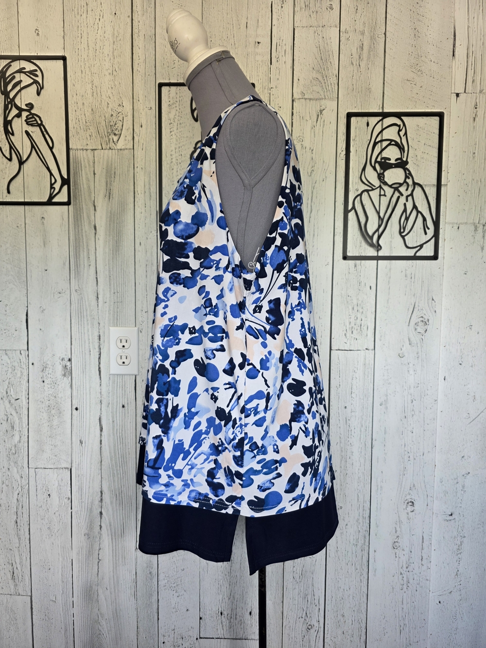 DKR Floral Double Layer Sleeveless Tank Top Blue White Women's XL Stretch Summer - Picture 4 of 11